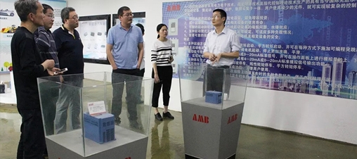 “徐工研究院”、“徐工特種機械”領導一行蒞臨安邦信參觀考察